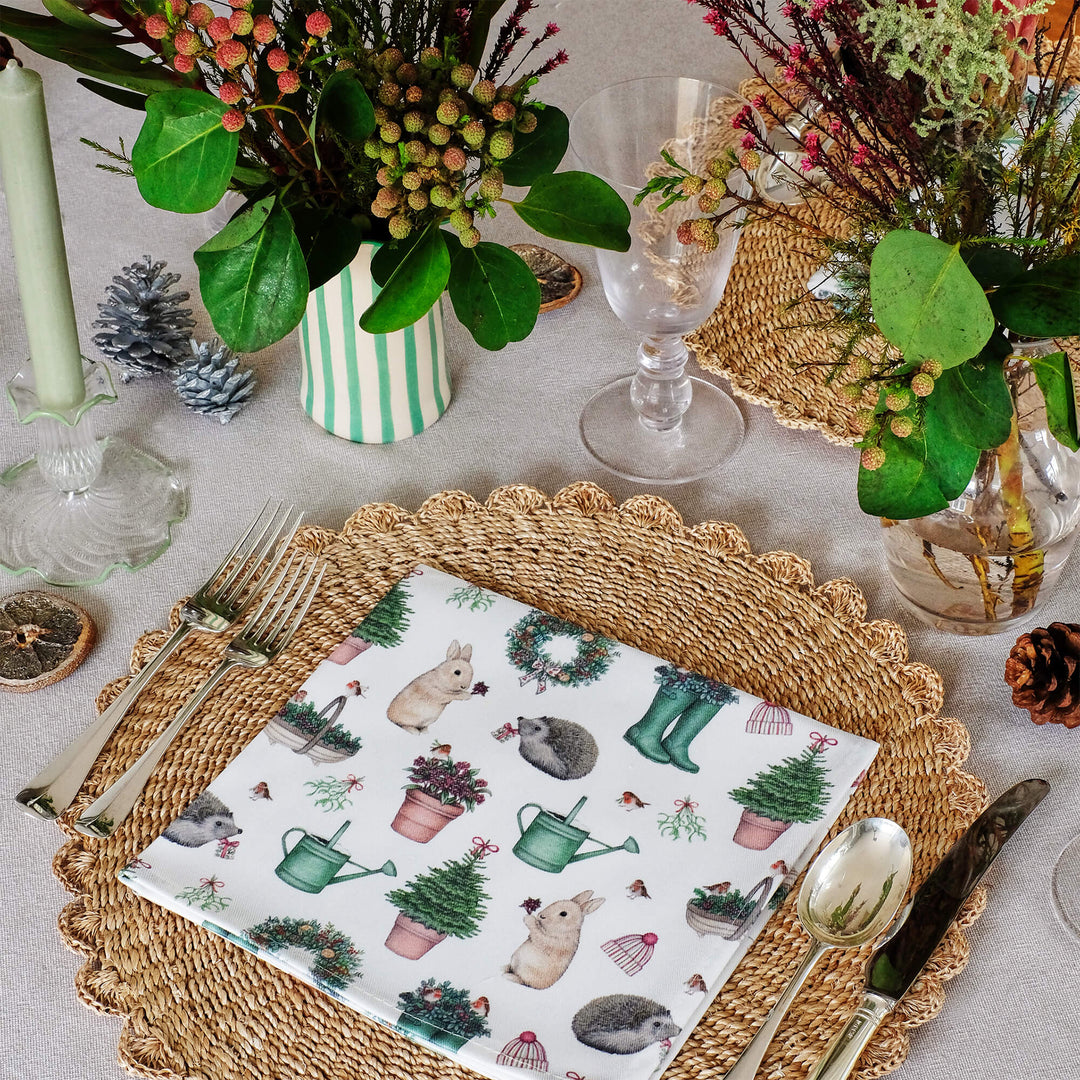 Christmas Garden Napkins (Set of 4)