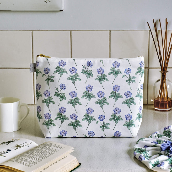 geranium floral wash bag