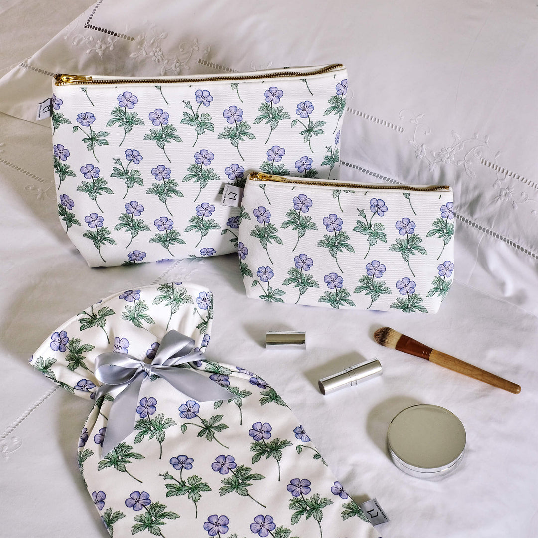 geranium floral wash bag