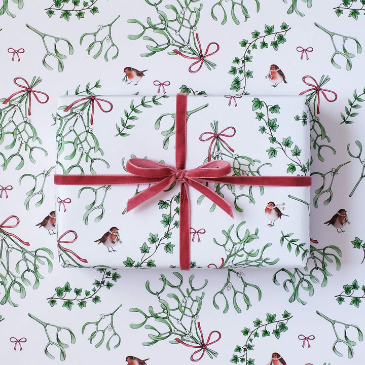 Mistletoe wrapping paper